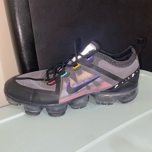 Nike vapor maxes